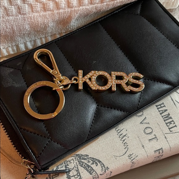 Michael Kors Accessories - Michael Kors Quilted Black Card Holder with Gold Keychain